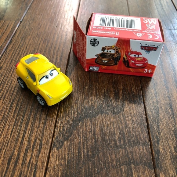 Disney Pixar Other - Disney Pixar Cars Mini Racers Diecast Car - Cruz Ramirez - S39A/04 - BRAND NEW!